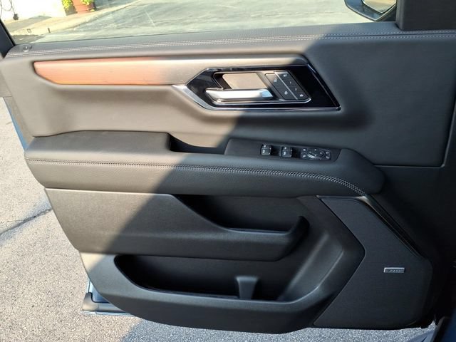 New 2026 GMC Yukon XL Denali w/ Advanced Technology Package AWD/4WD image 27