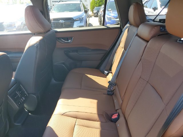 New 2026 Subaru Outback Touring AWD/4WD image 18