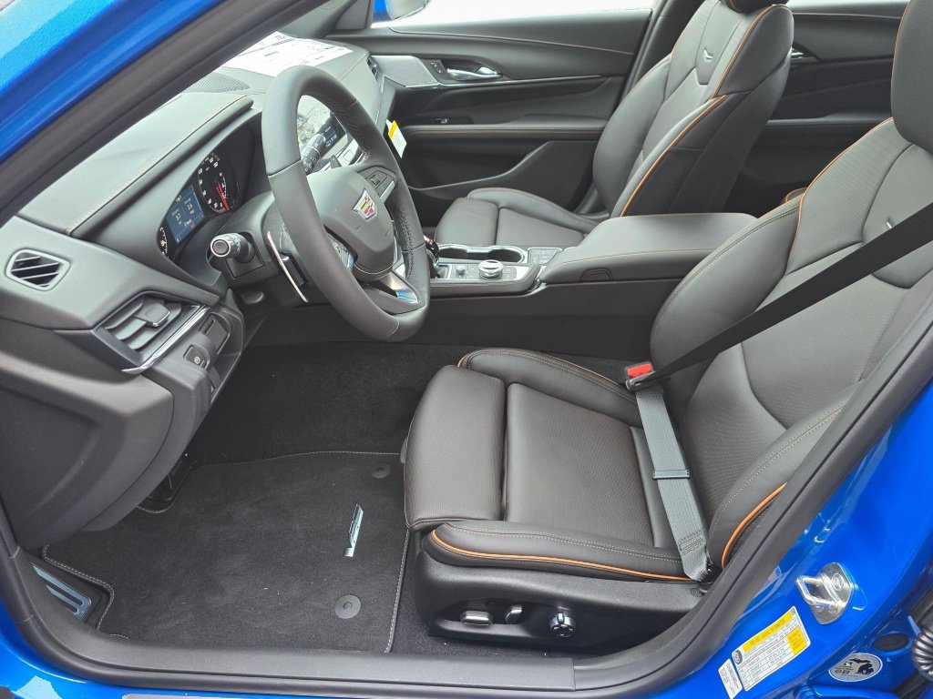 New 2026 Cadillac CT4 V w/ Navigation Package RWD image 25