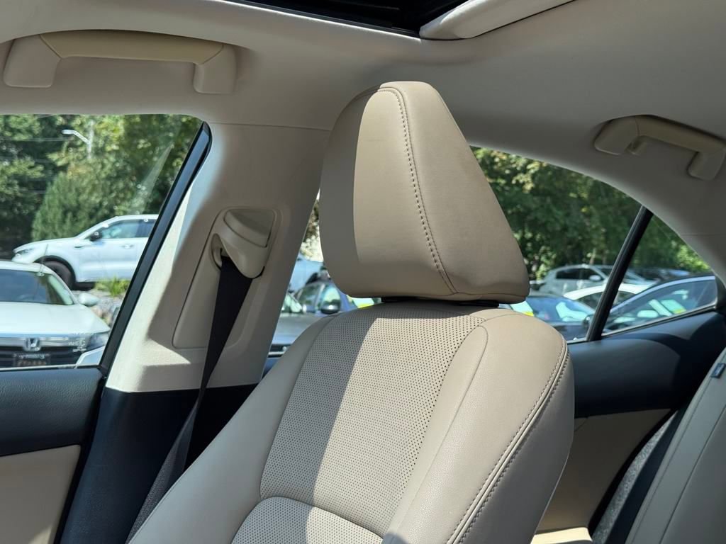 Used 2019 Lexus IS 300 w/ Premium Package RWD image 25