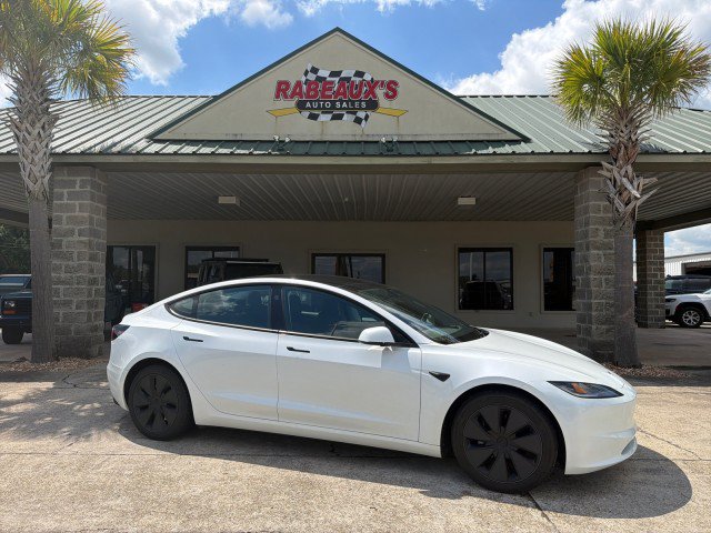 Used 2024 Tesla Model 3 RWD image 1