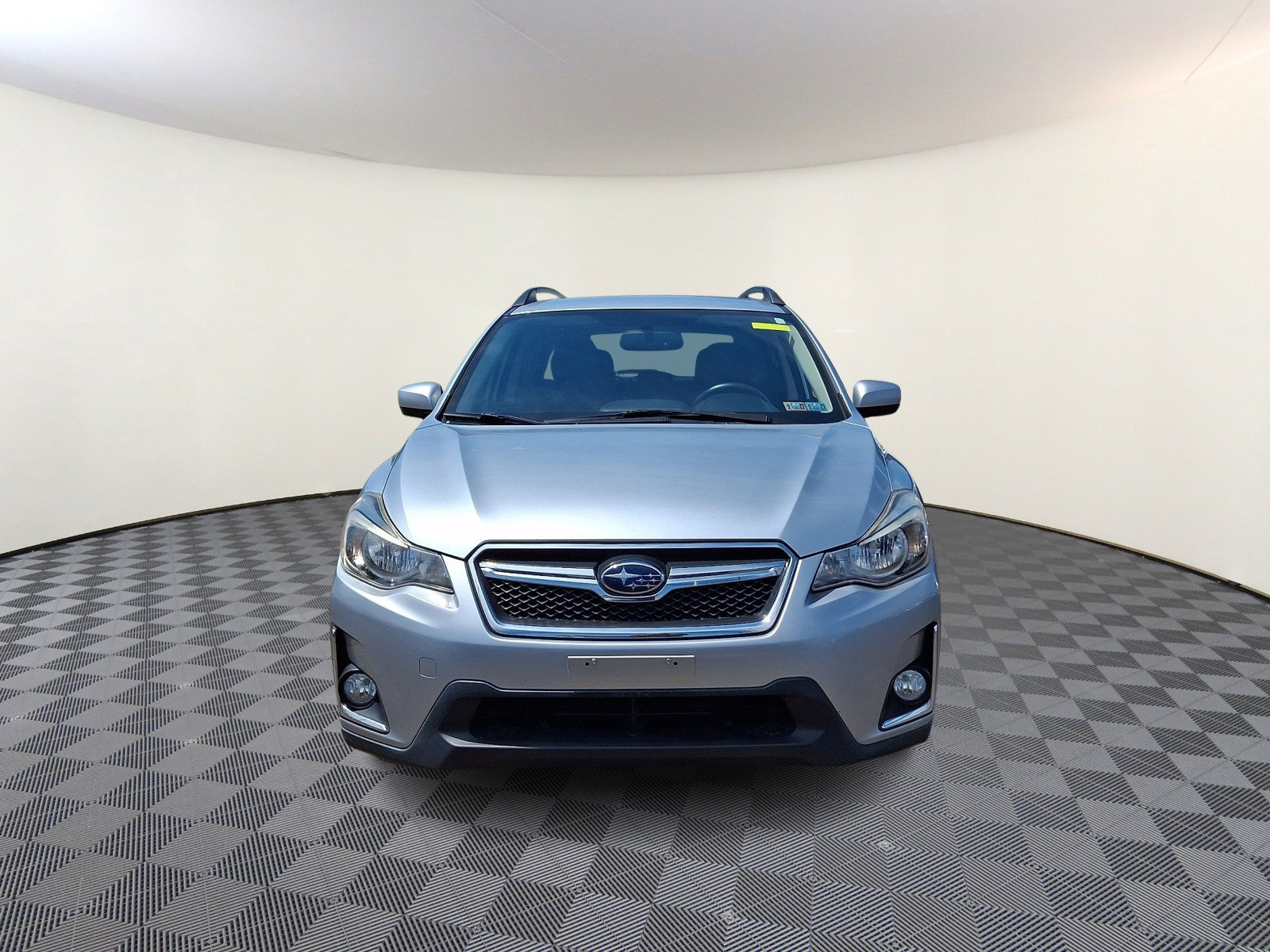 Used 2016 Subaru Crosstrek 2.0i Premium AWD/4WD image 2