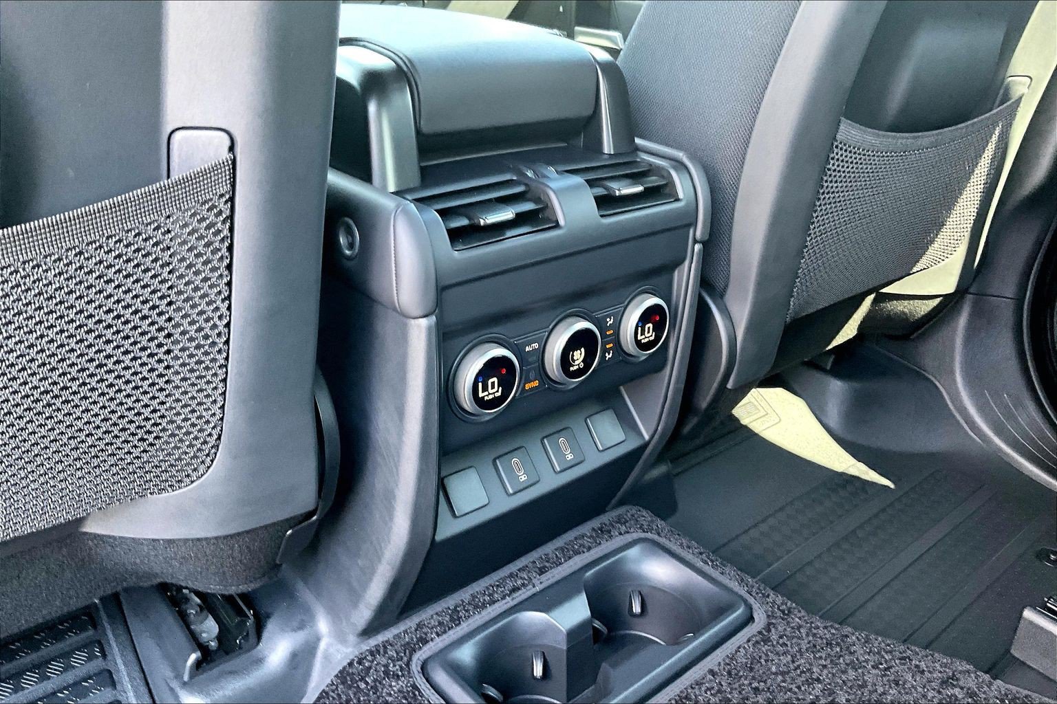 New 2026 Land Rover Defender 130 X AWD/4WD image 23