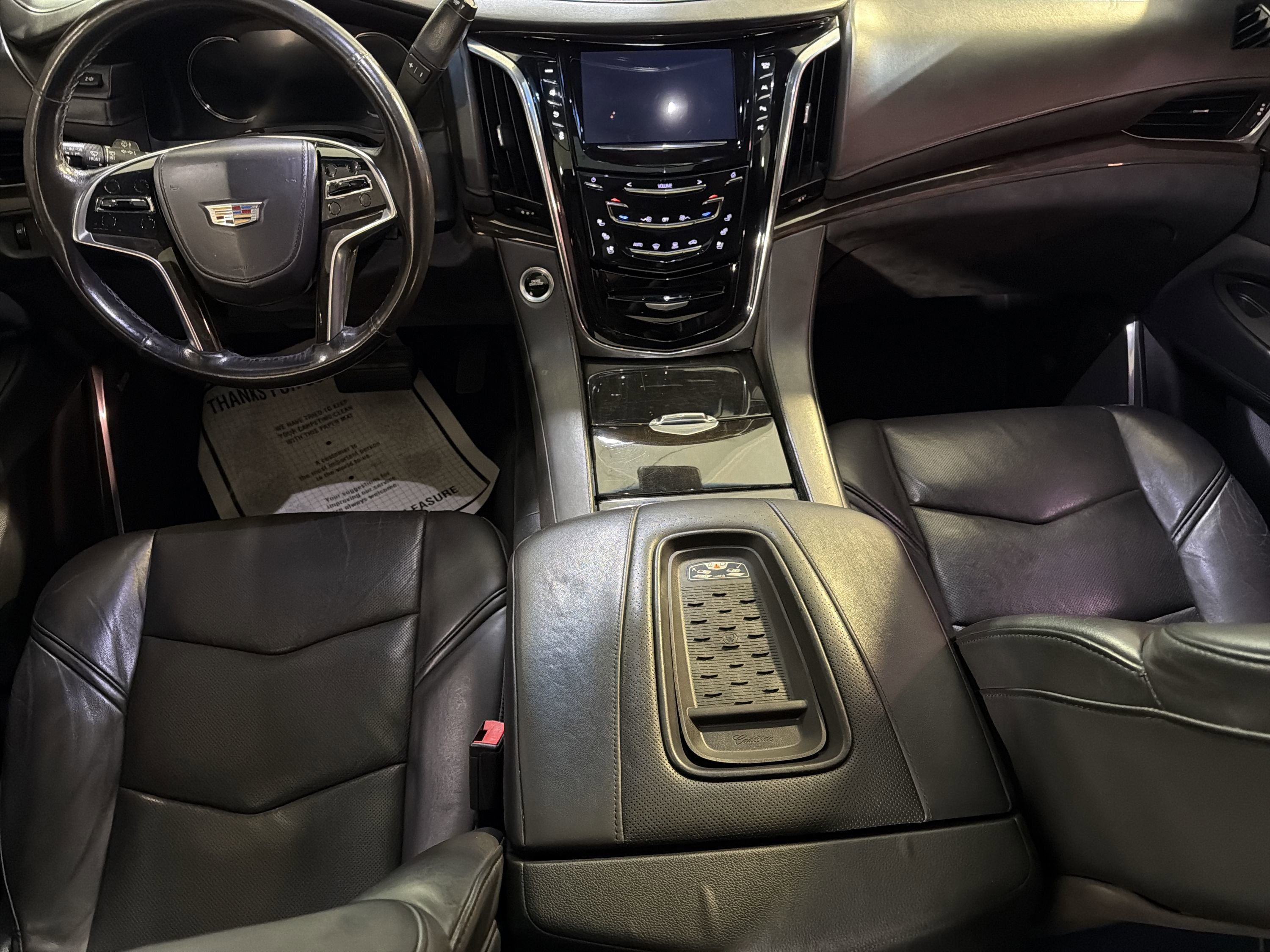 Used 2017 Cadillac Escalade ESV Platinum RWD image 21