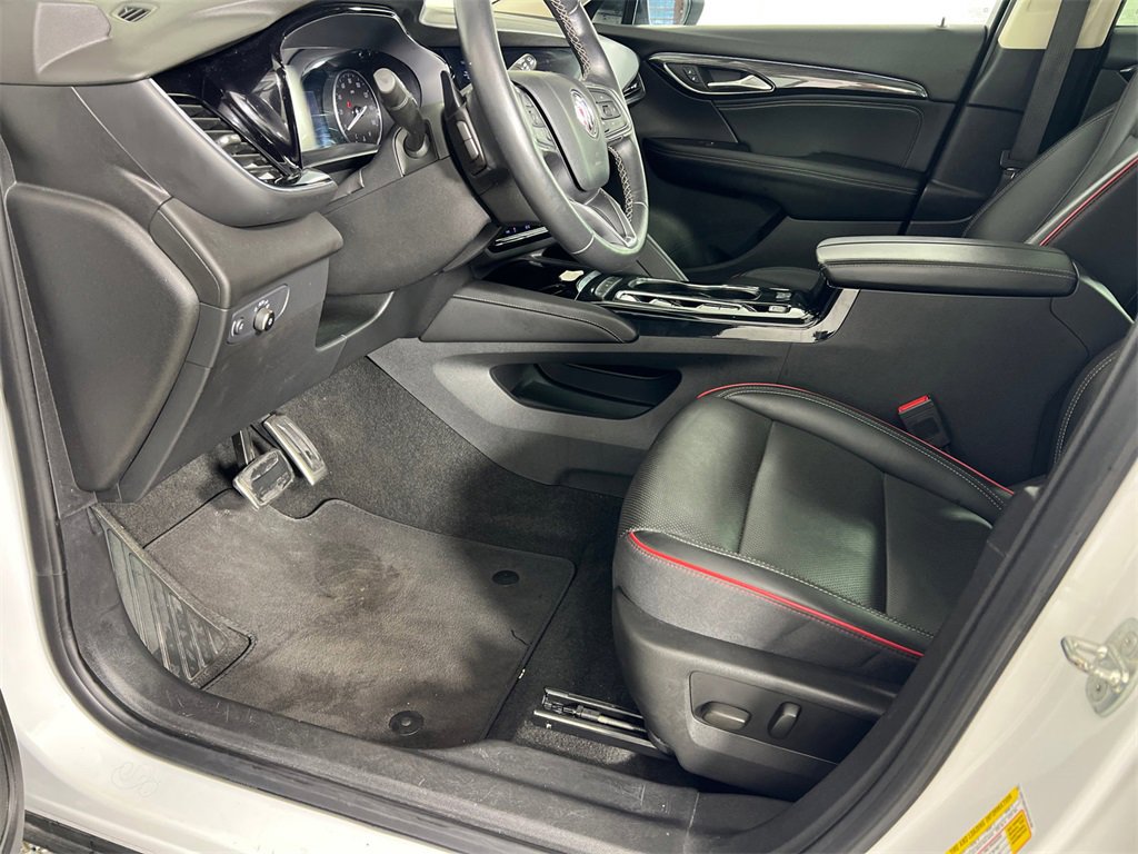 Used 2023 Buick Envision Essence w/ Sport Touring Package image 10