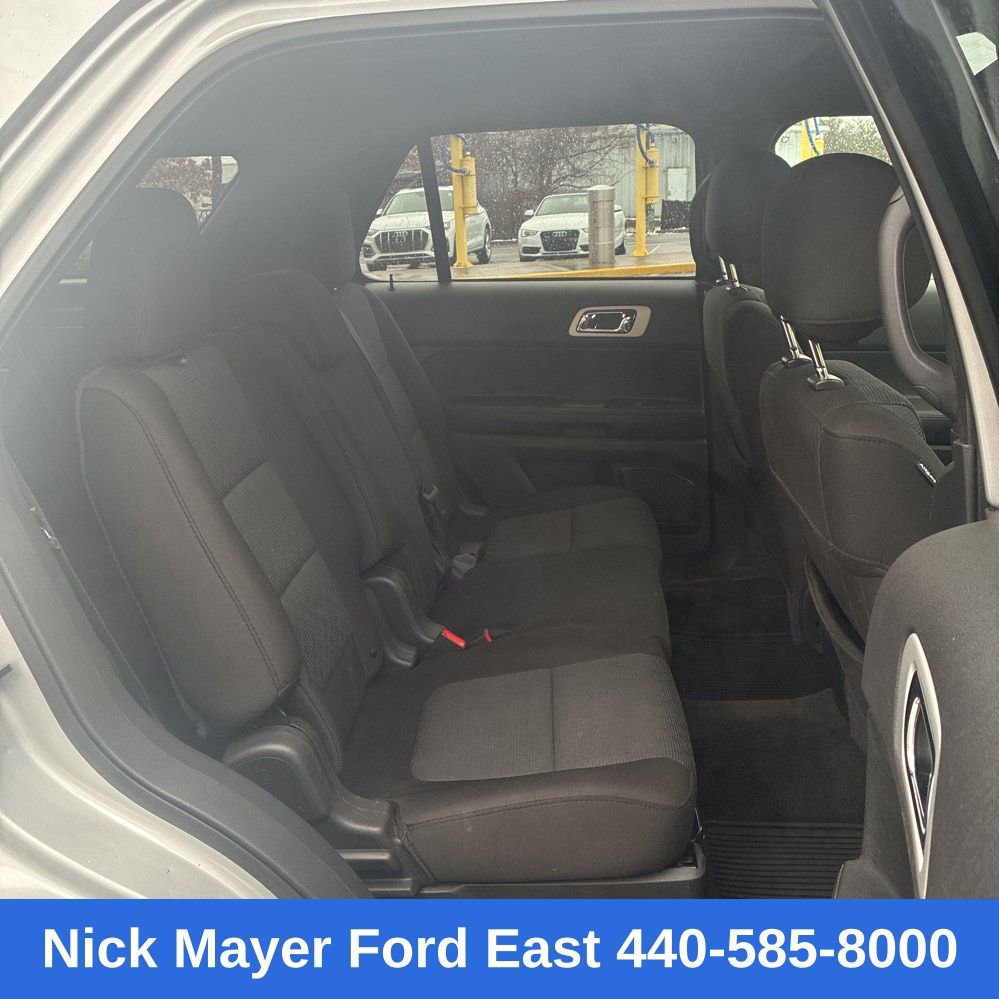 Used 2015 Ford Explorer XLT w/ Equipment Group 201A image 10