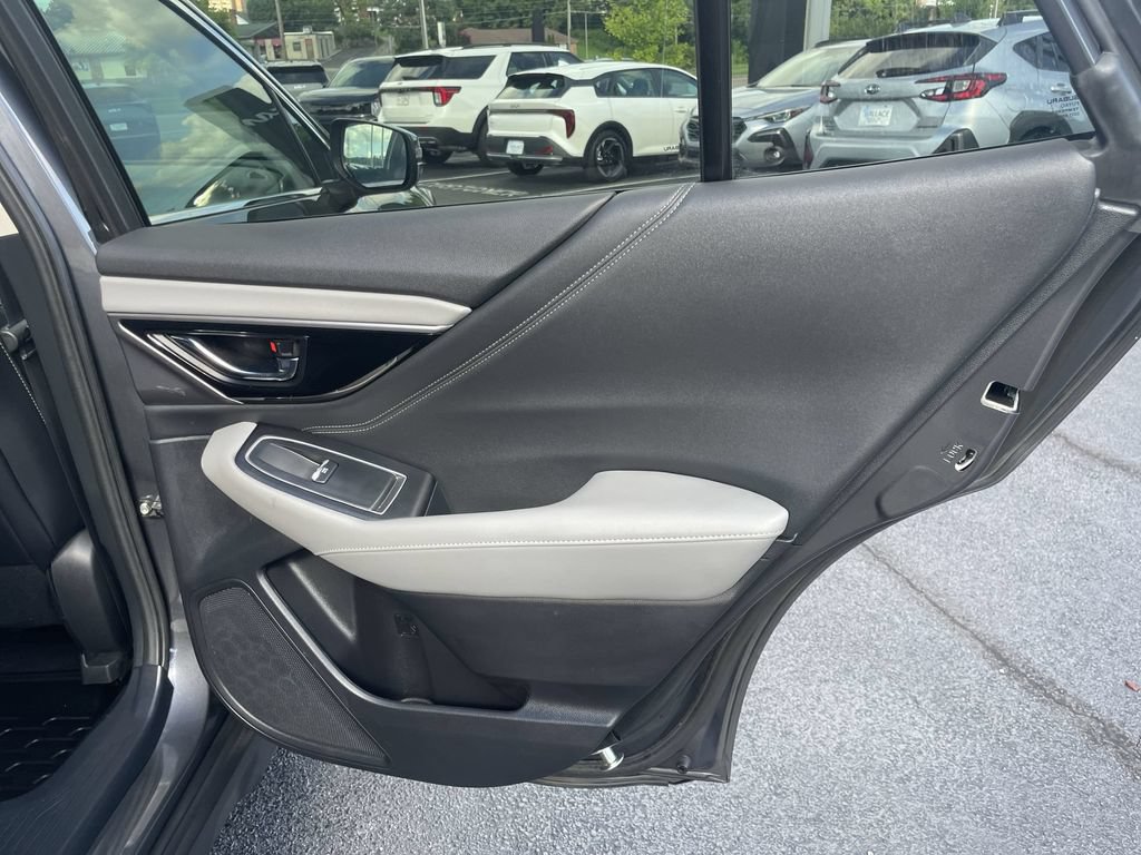Used 2021 Subaru Outback Limited AWD/4WD image 23