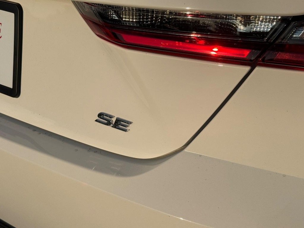New 2026 Toyota Camry SE image 4