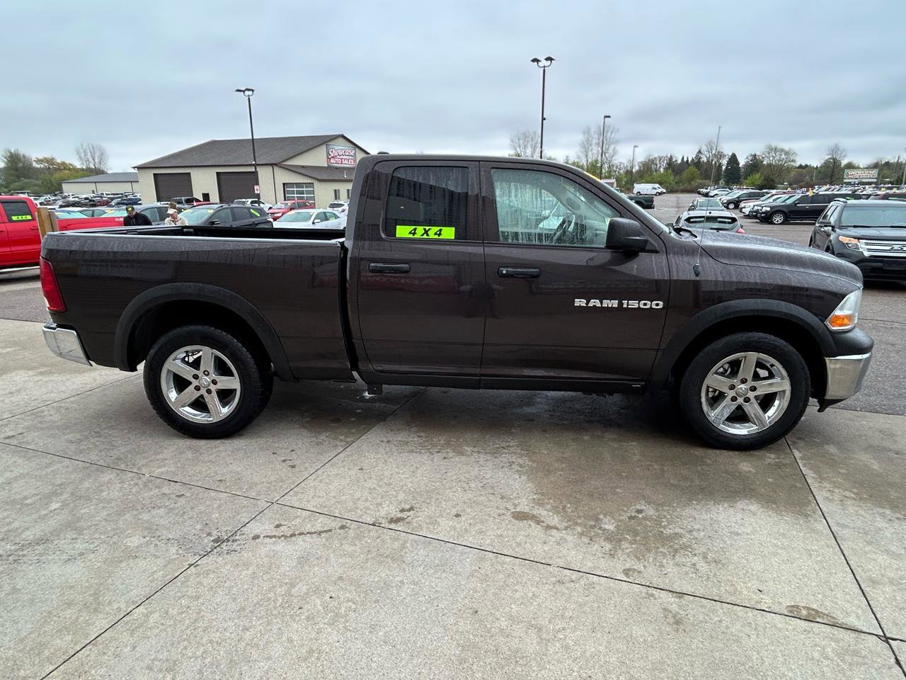 Used 2011 RAM 1500 ST w/ SXT Appearance Group AWD/4WD image 4