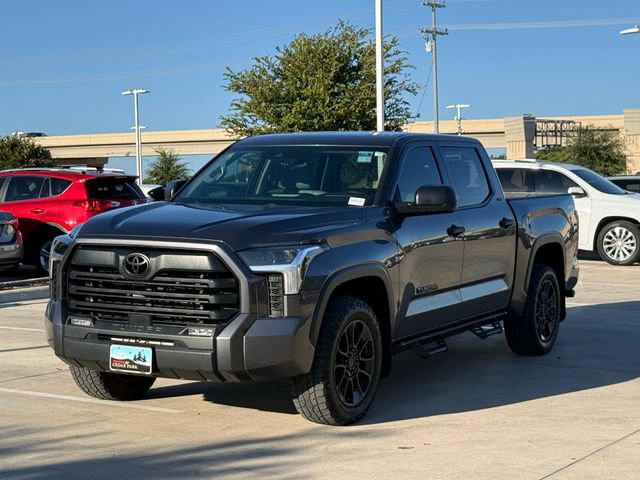 Used 2022 Toyota Tundra SR5 AWD/4WD image 7