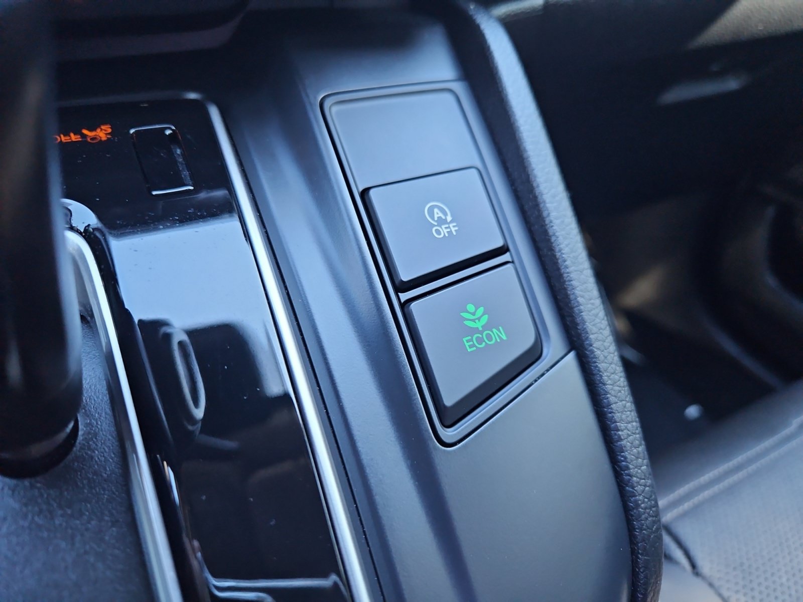 Used 2022 Honda CR-V Touring image 25