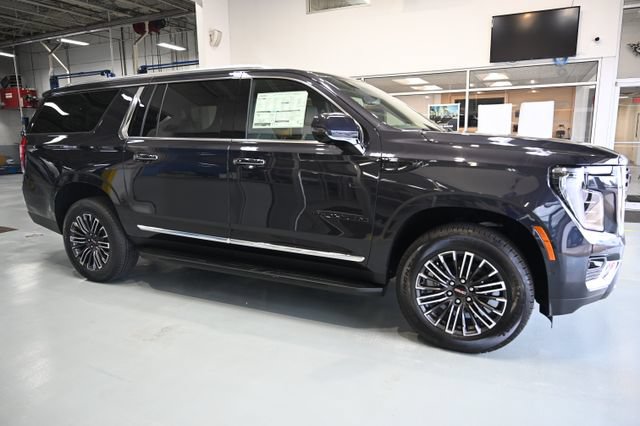 New 2026 GMC Yukon XL Elevation w/ Elevation Premium Package AWD/4WD image 4