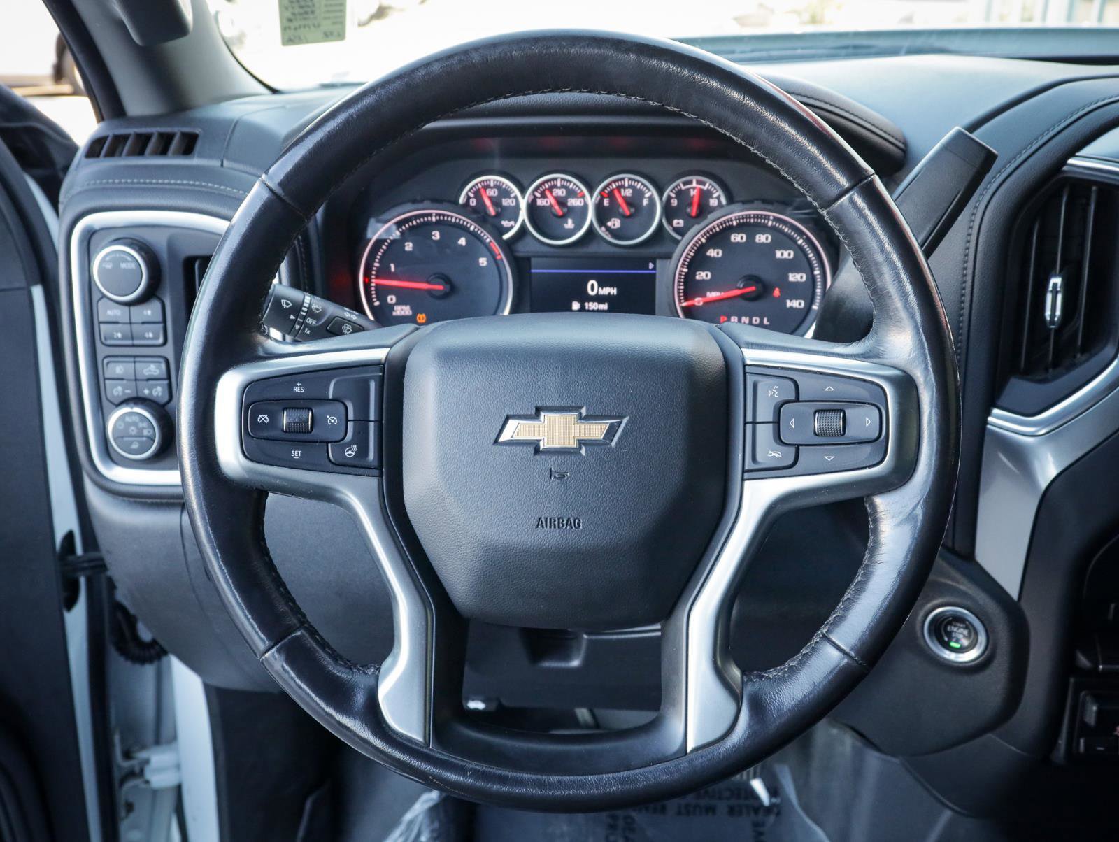 Used 2020 Chevrolet Silverado 3500 LTZ image 21