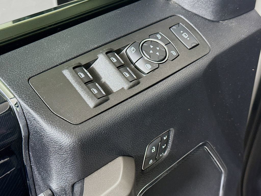 Used 2021 Ford F250 Platinum image 17