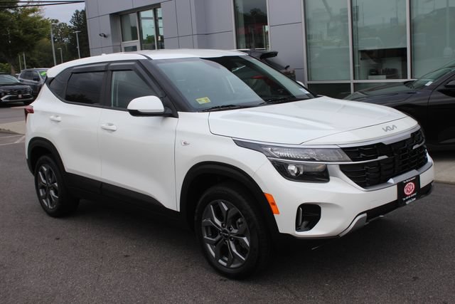 Used 2025 Kia Seltos LX