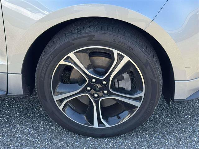 Used 2023 Ford Edge ST AWD/4WD image 7