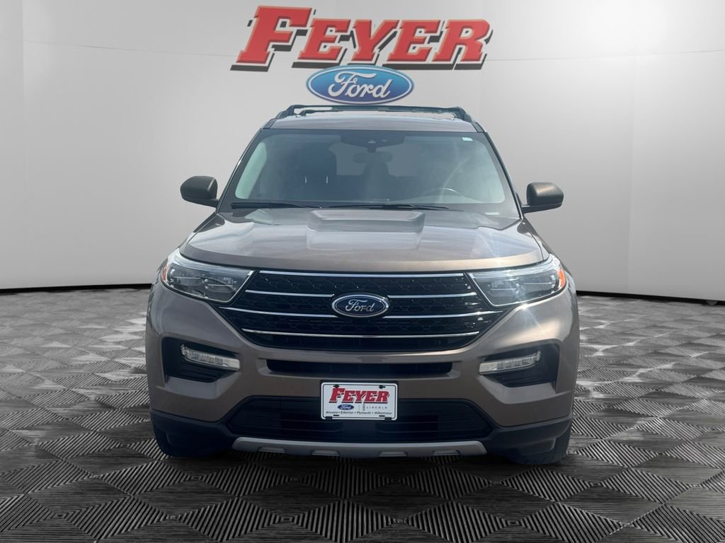 Certified 2021 Ford Explorer XLT w/ Equipment Group 202A AWD/4WD image 8