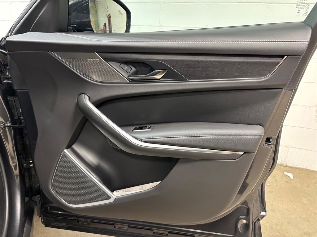 New 2026 Jaguar F-PACE R-Dynamic S image 34
