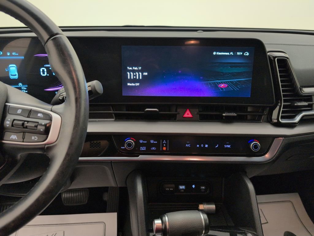 Used 2023 Kia Sportage EX image 17