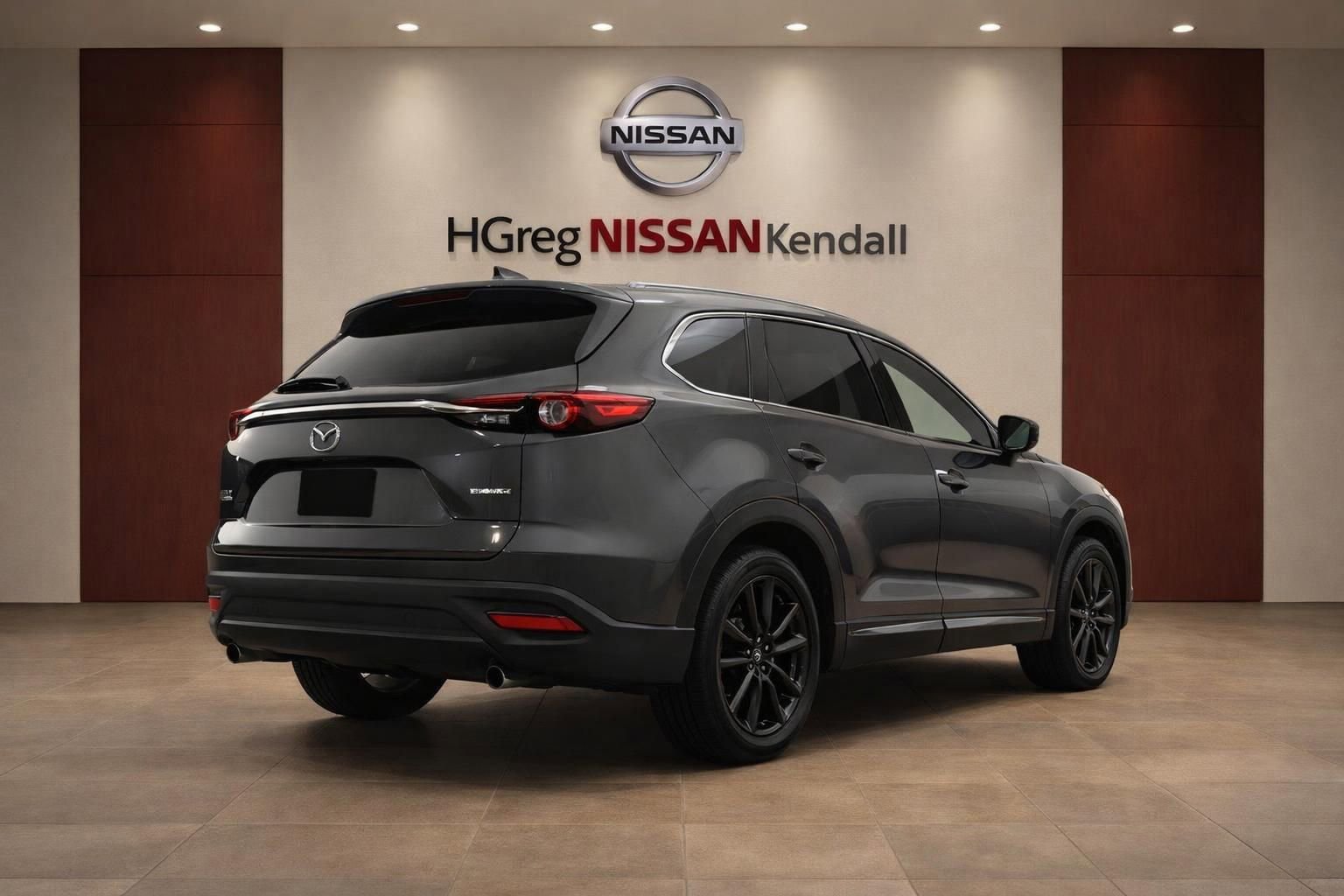 Used 2023 MAZDA CX-9 Touring Plus AWD/4WD image 4