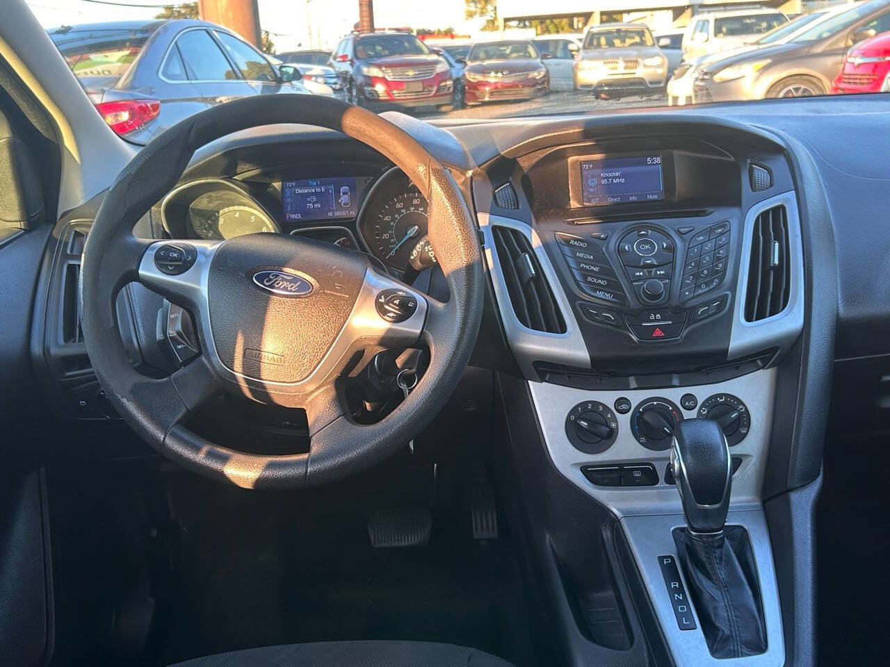 Used 2014 Ford Focus SE image 11