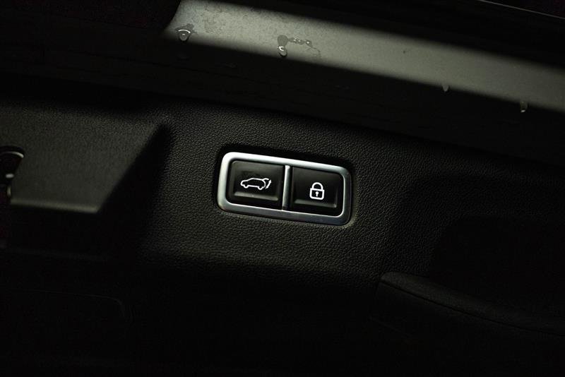 Used 2023 Kia Sorento X-Line EX image 8