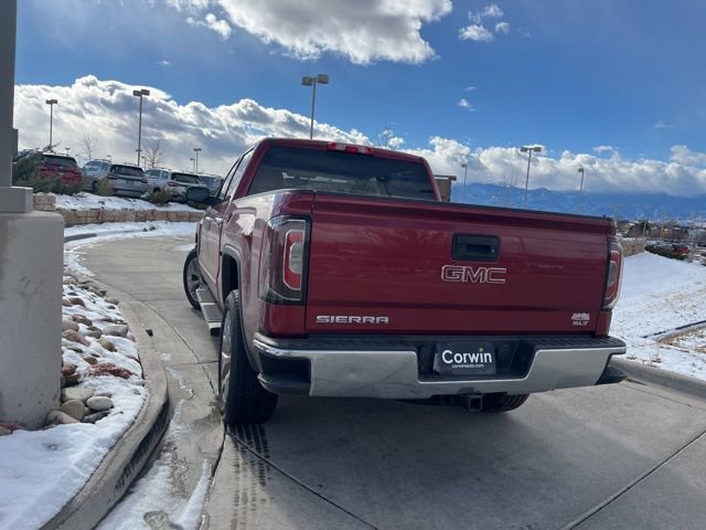 Used 2018 GMC Sierra 1500 SLT w/ SLT Premium Package image 8