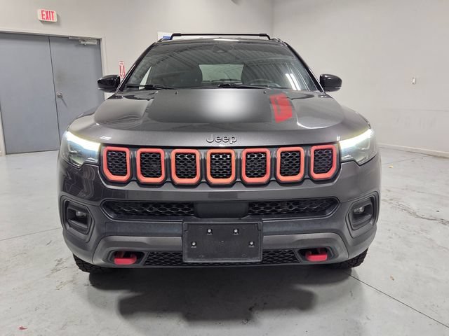 Used 2023 Jeep Compass Trailhawk w/ Trailhawk Elite Group AWD/4WD image 2