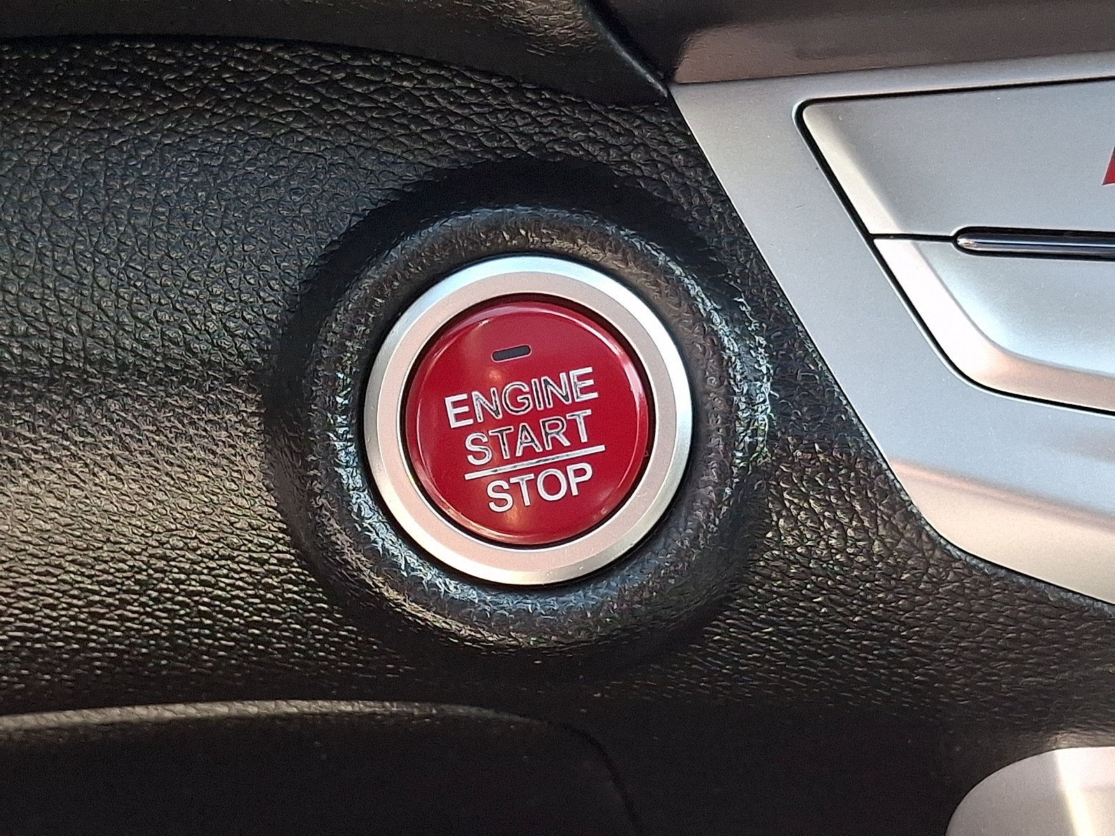 Used 2015 Honda Accord EX-L image 23