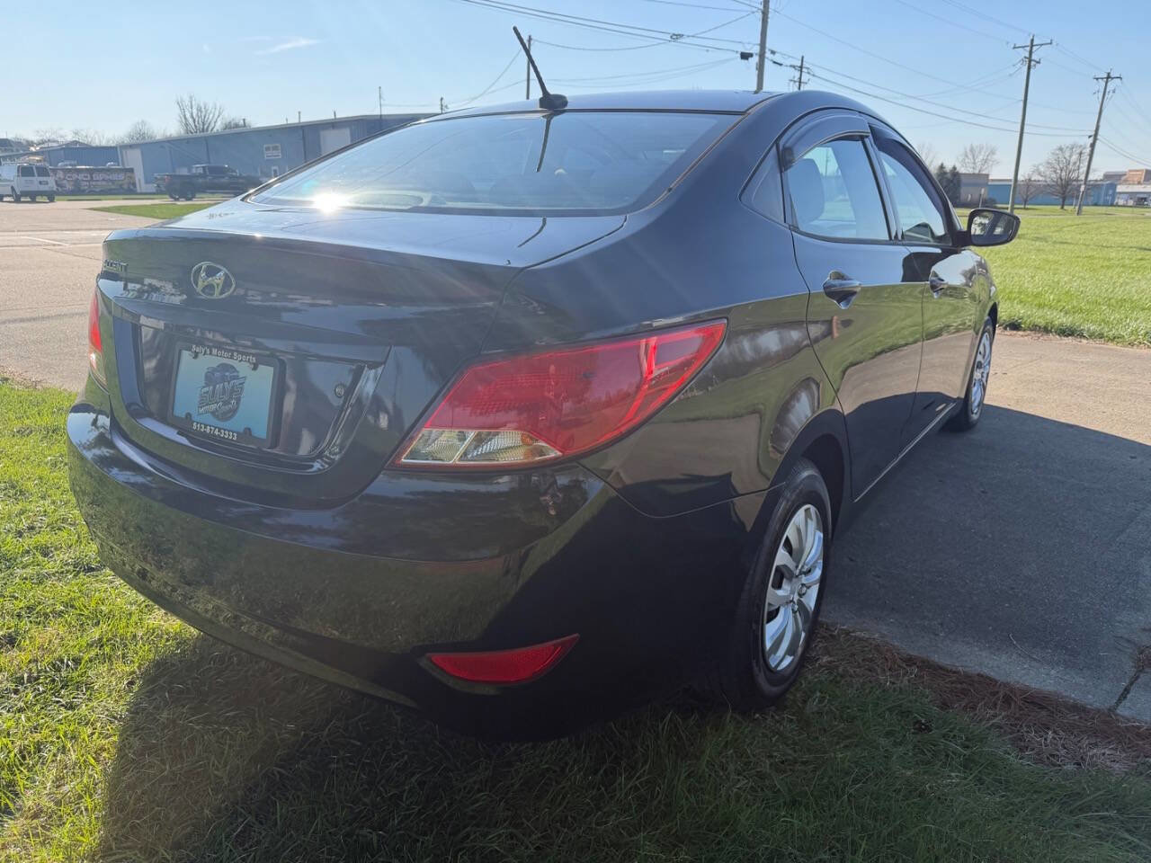 Used 2016 Hyundai Accent SE image 6