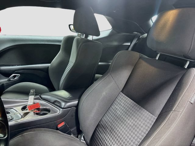 Used 2019 Dodge Challenger GT w/ Blacktop Package AWD/4WD image 17