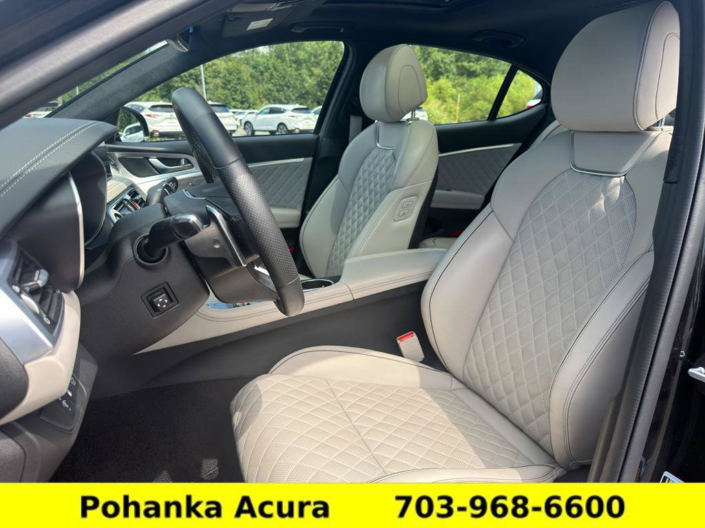 Used 2023 Genesis G70 3.3T w/ Sport Prestige Package AWD/4WD image 24