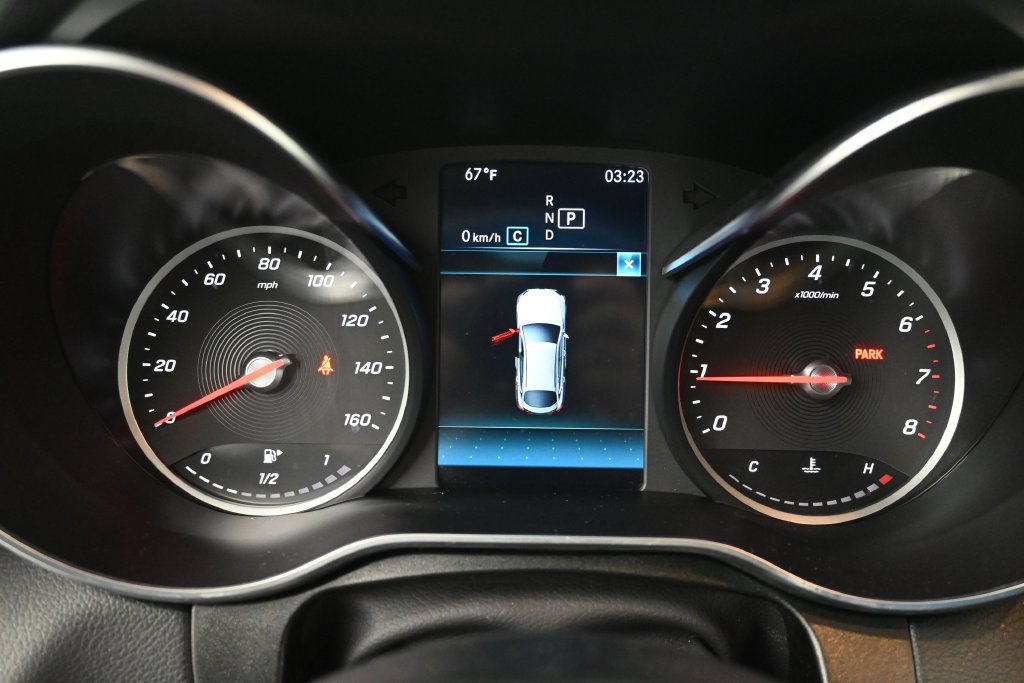 Used 2021 Mercedes-Benz GLC 300 4MATIC Coupe image 26