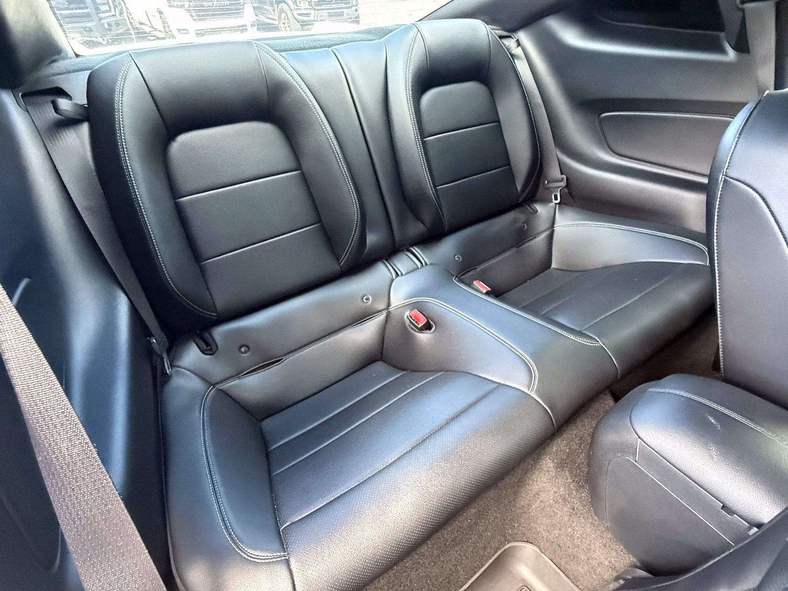 Used 2016 Ford Mustang GT Premium w/ GT Performance Package RWD image 14