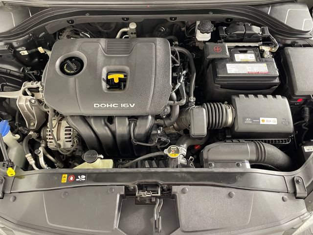 Used 2018 Hyundai Elantra Value Edition FWD image 21