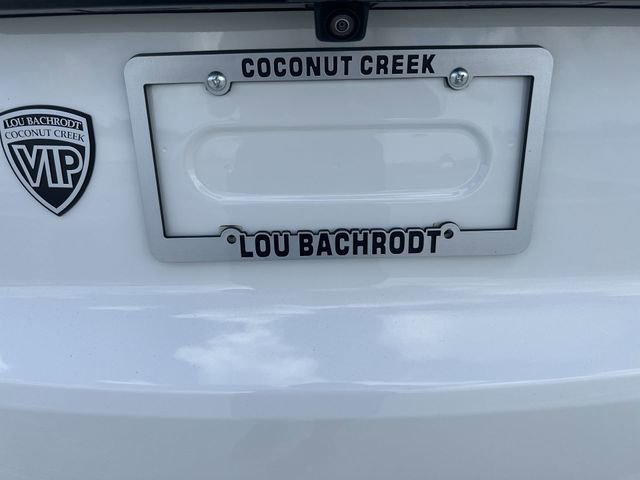 Used 2023 Chevrolet Traverse LT image 13