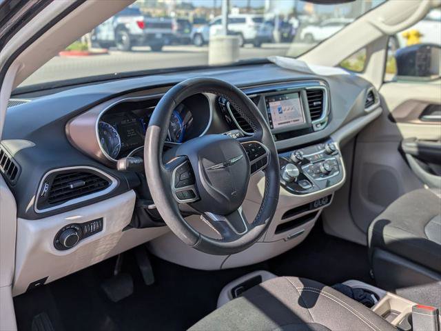 Certified 2023 Chrysler Voyager LX FWD image 12