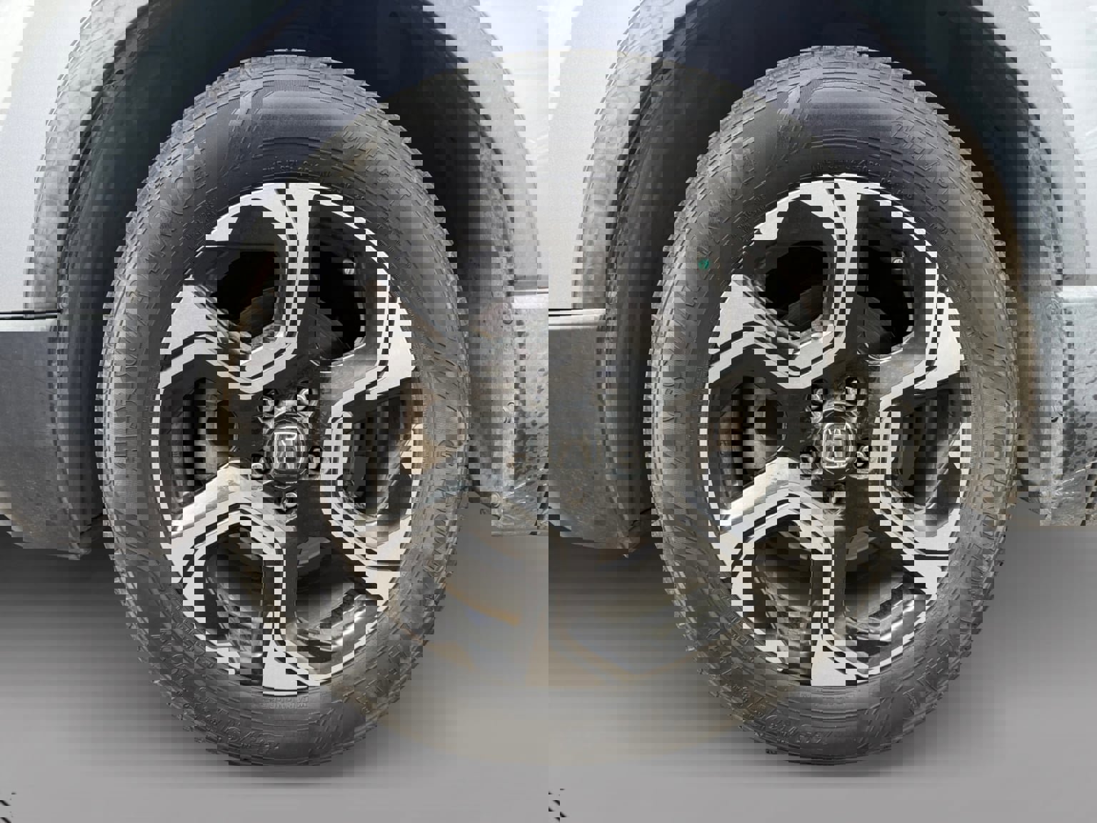 Used 2017 Honda CR-V Touring image 9