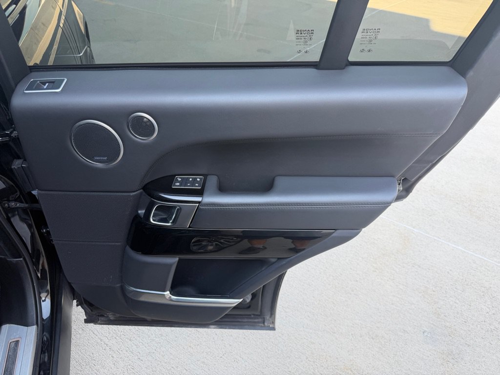 Used 2017 Land Rover Range Rover Autobiography AWD/4WD image 19