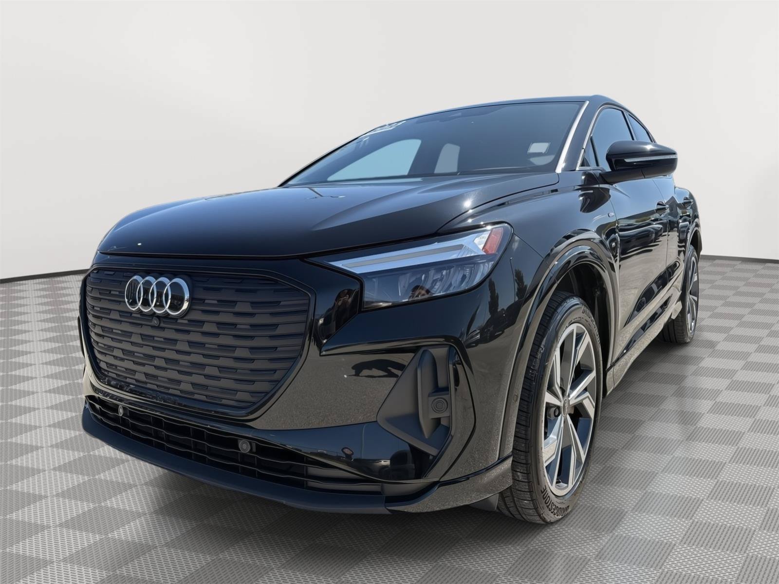 Used 2023 Audi Q4 e-tron Premium Plus w/ Premium Plus