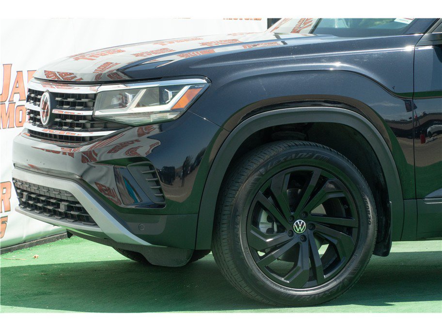 Used 2022 Volkswagen Atlas SE w/ Black Wheel Package FWD image 26