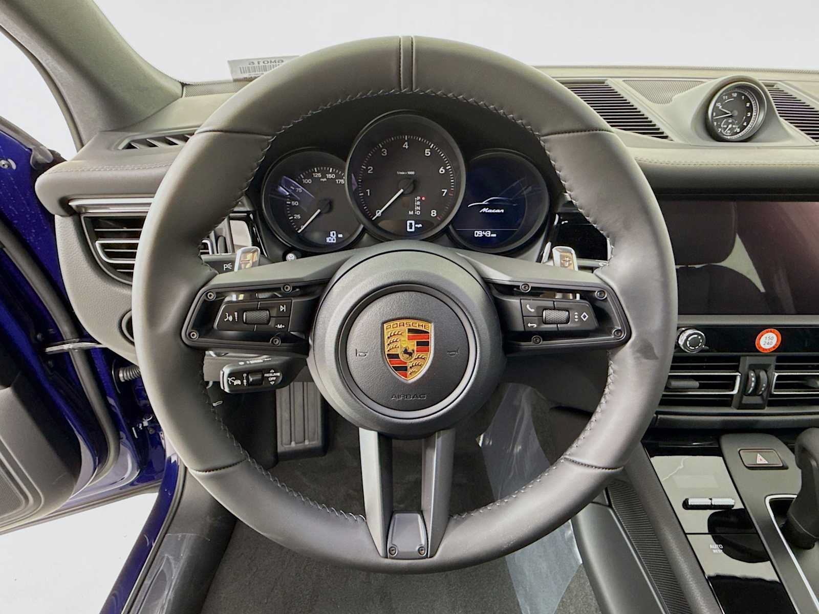 New 2026 Porsche Macan AWD/4WD image 15