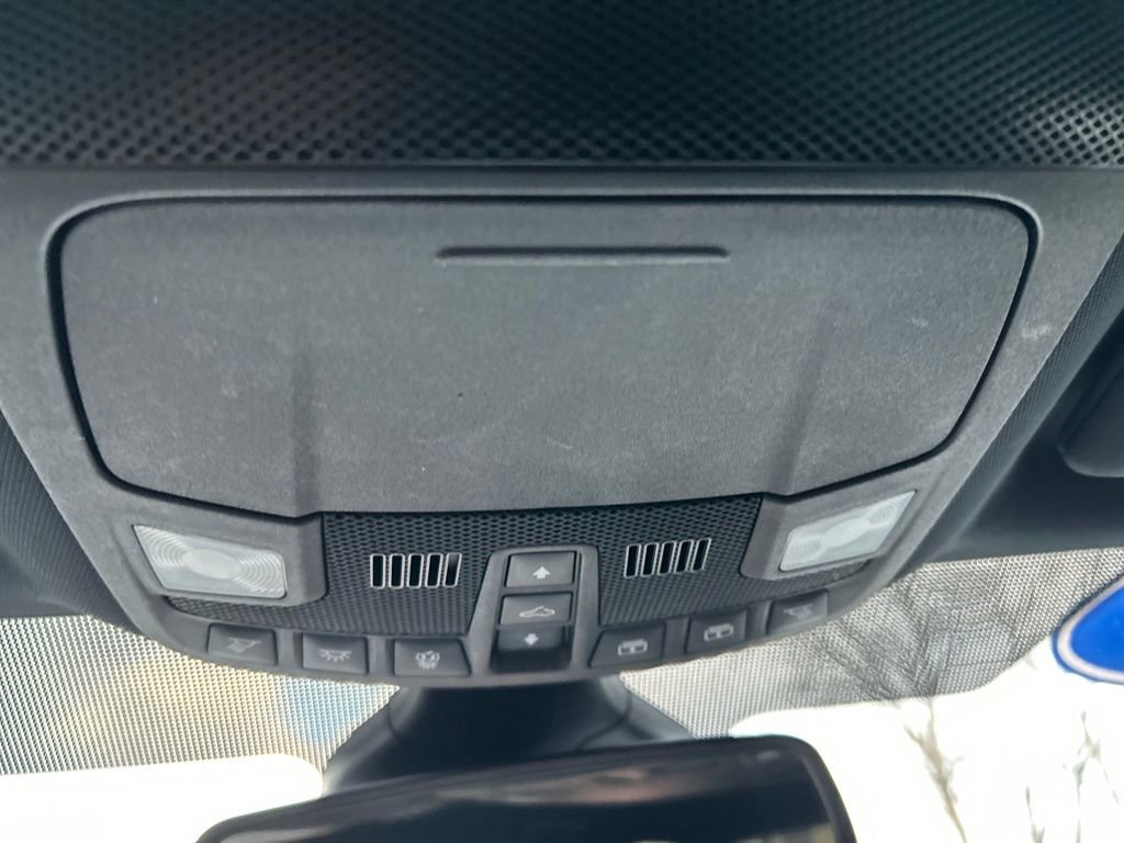 Used 2023 Ford Edge ST-Line w/ Class II Trailer Tow Package image 36