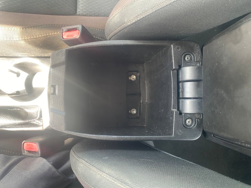 Used 2019 Toyota Corolla LE FWD image 47