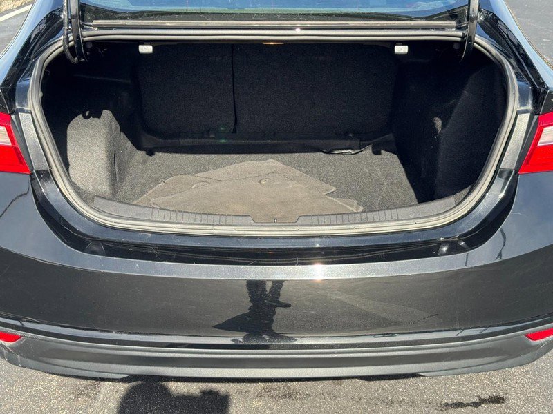 Used 2023 Chevrolet Malibu LT image 4