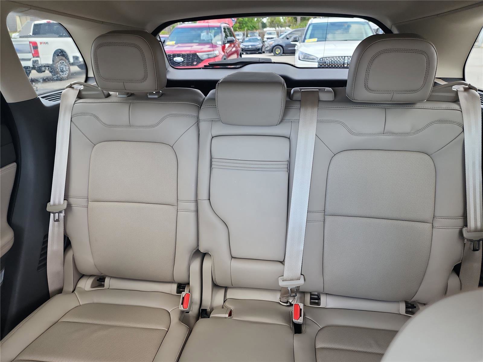 Used 2023 Lincoln Corsair Reserve image 15