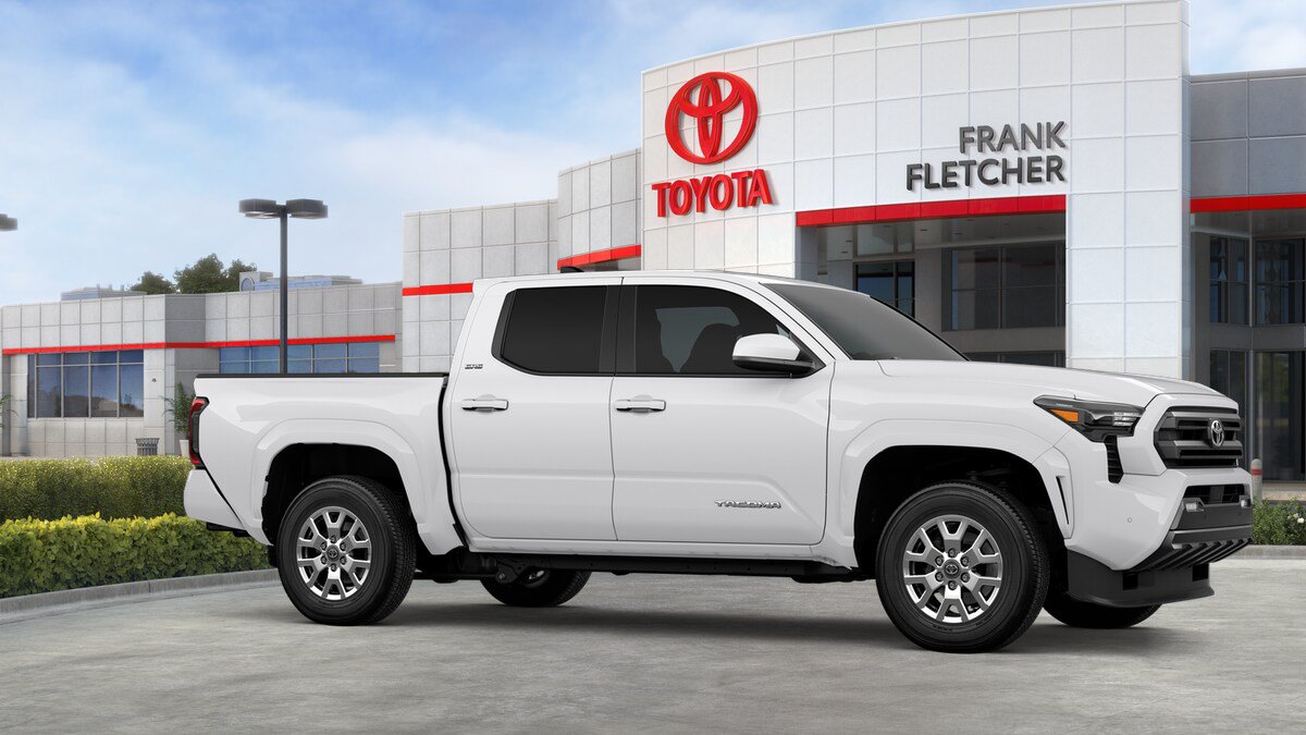 New 2026 Toyota Tacoma SR5 w/ SR5 Upgrade Package AWD/4WD image 14