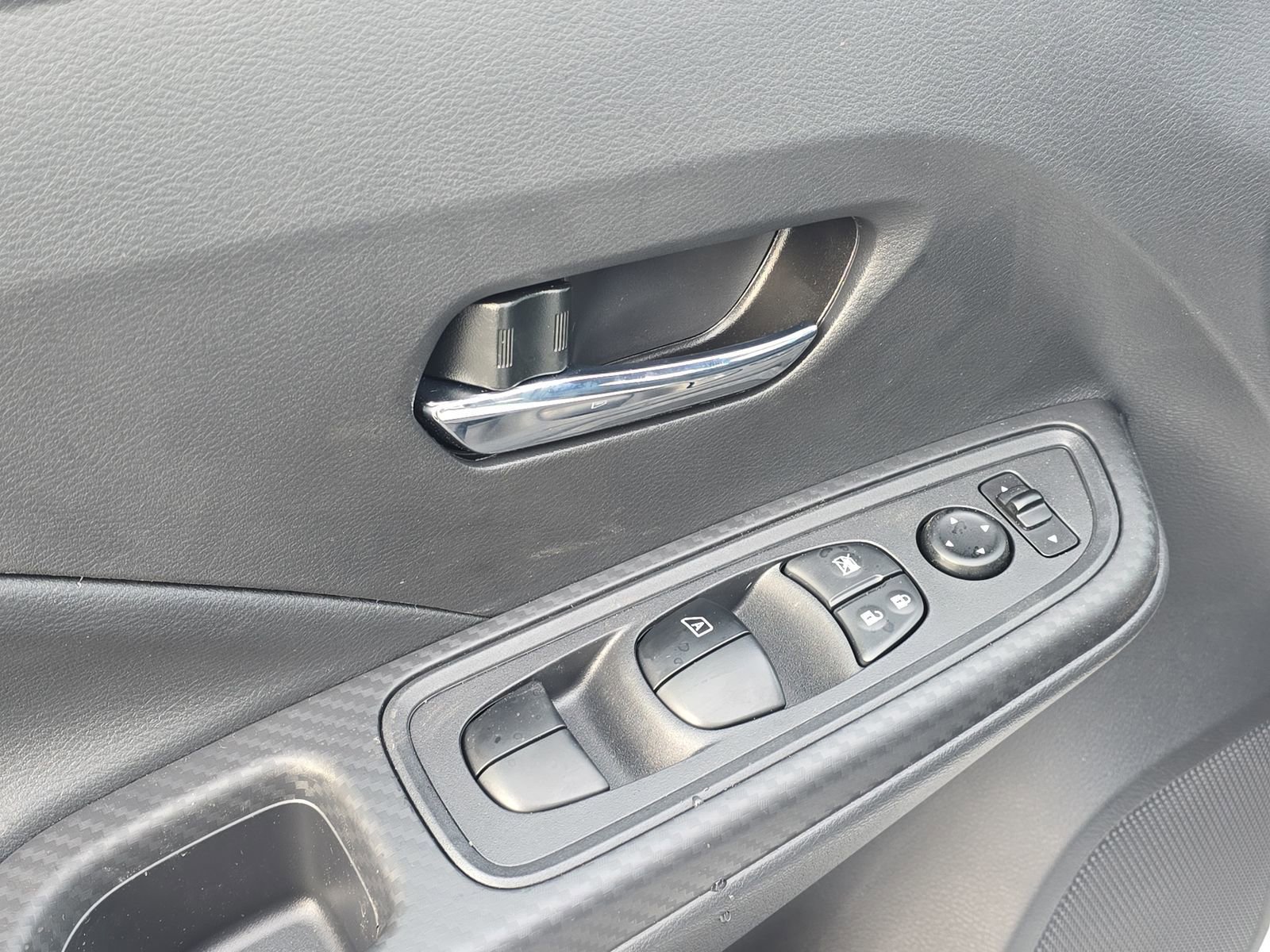 New 2025 Nissan Versa SV w/ Trunk Package image 14