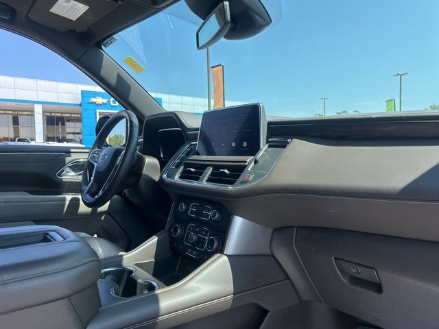 Used 2023 Chevrolet Suburban Z71 w/ Luxury Package image 35