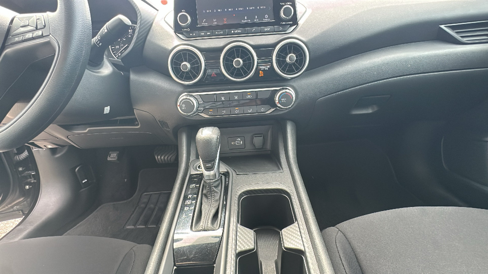 Used 2024 Nissan Sentra S FWD image 19